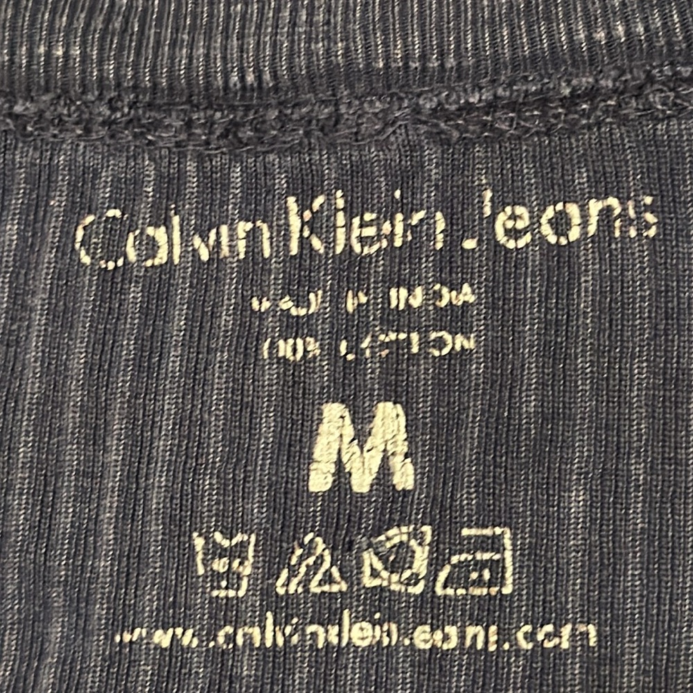 CALVIN KLEIN 1/4 zip Sweater. Size Medium - Picture 3 of 11
